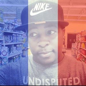 Meet your Posher, Johnnie